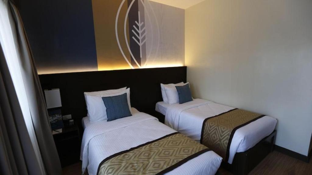 Whitewoods Convention And Leisure Hotel Silang Exteriér fotografie